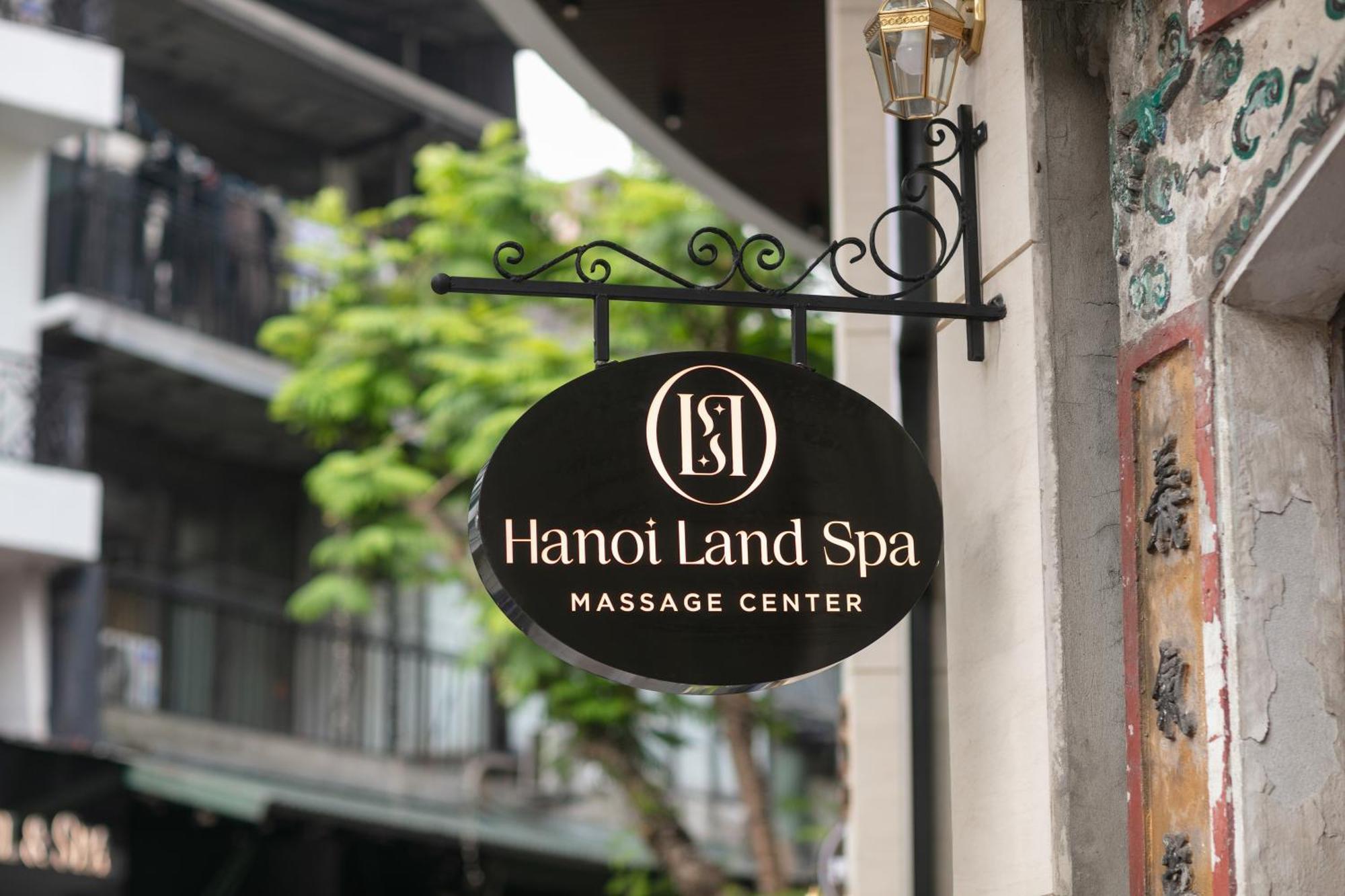 Hanoi Plaza Suite Hotel & Spa Екстериор снимка
